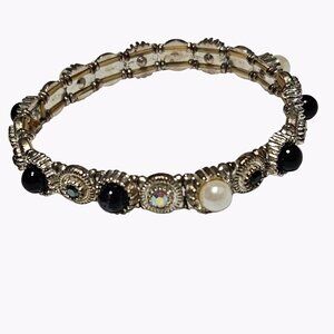 Elegant Faux Pearl Bracelet Stretch Rhinestone Silver Tone Black Beads Classic